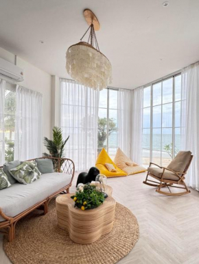 Coastal Calm Beachfront PoolVilla